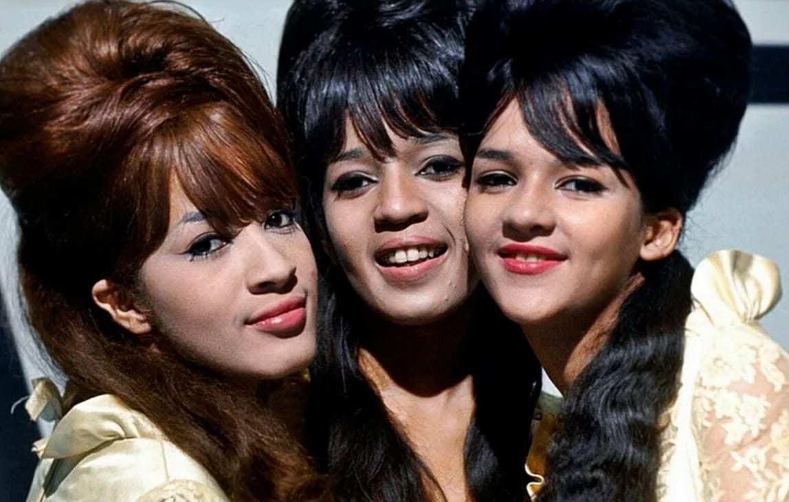 Echoes of the Past: The Timeless Legacy of The Ronettes - Musician ...